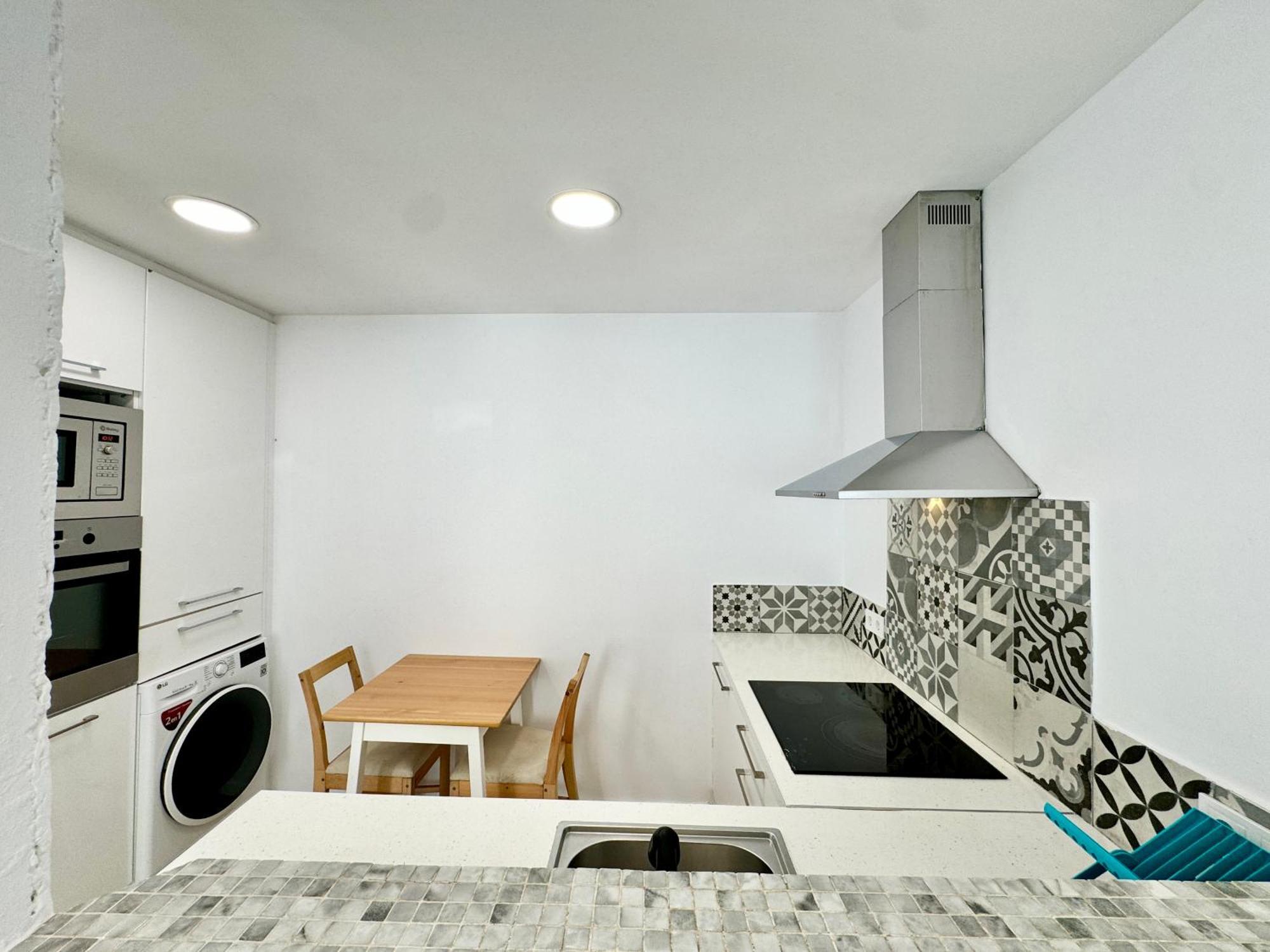 Cozy Ground Floor In The Heart Of - Eaw Homes Apartment