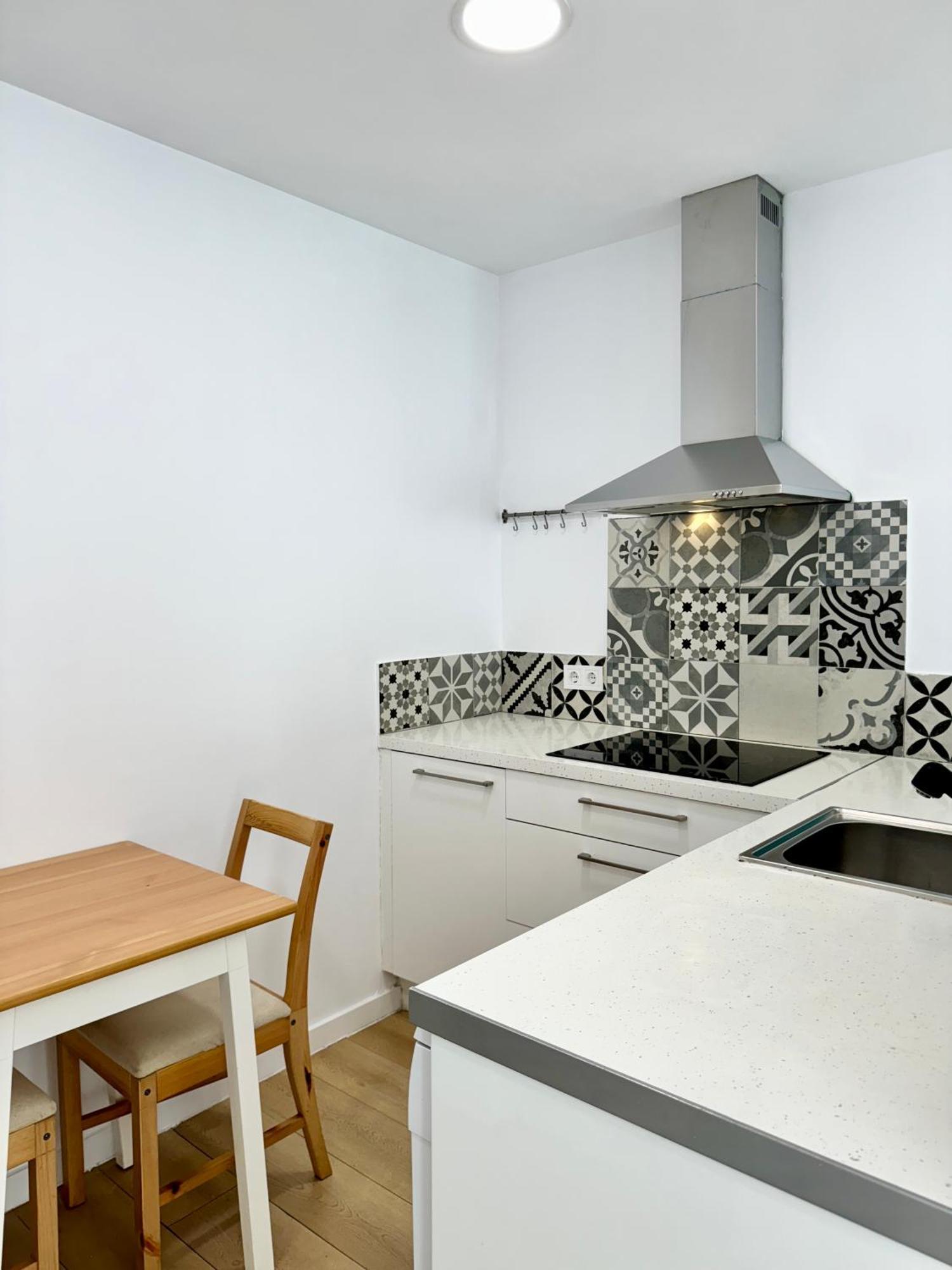 Cozy Ground Floor In The Heart Of - Eaw Homes Apartment *