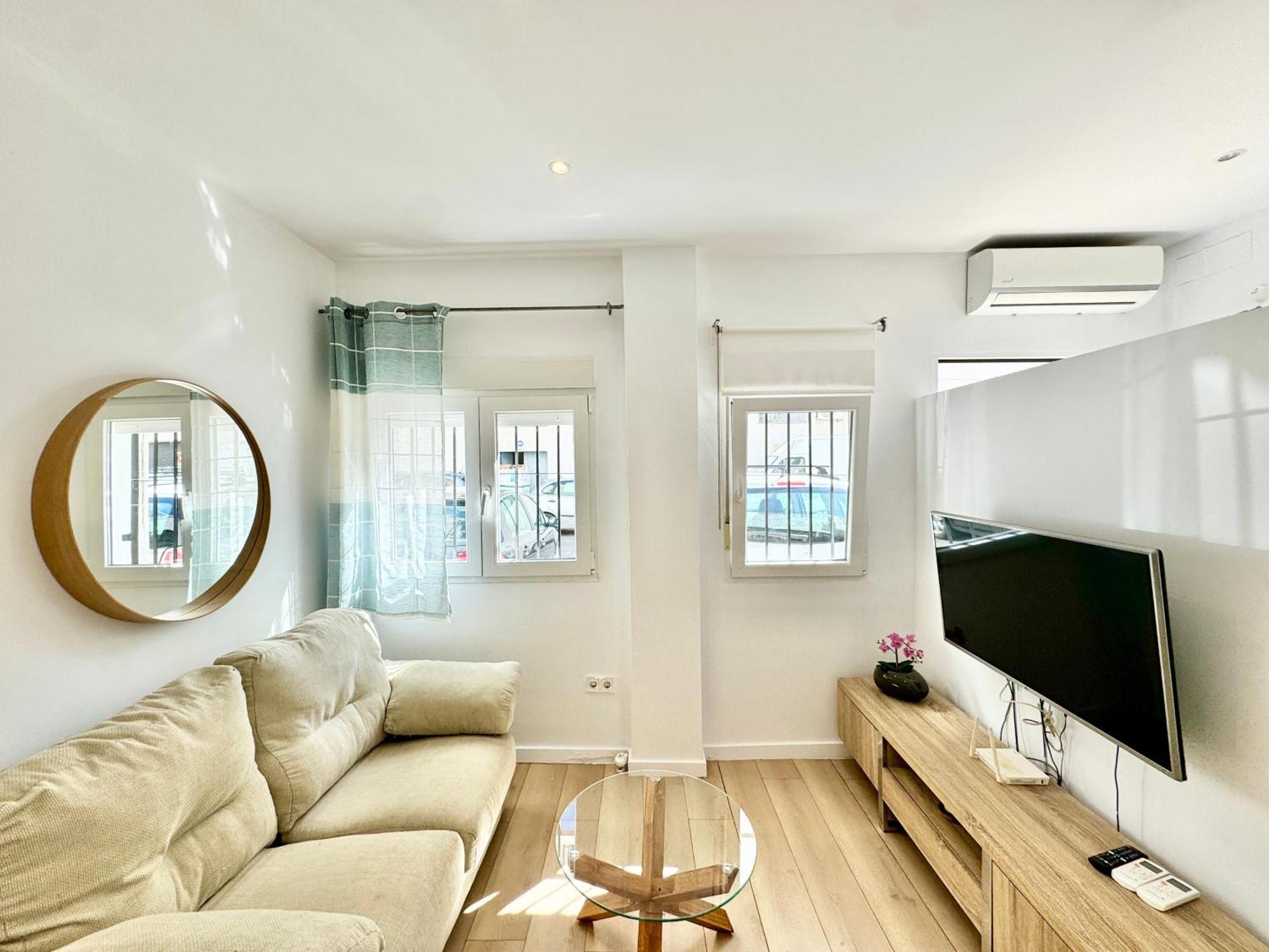 Cozy Ground Floor In The Heart Of - Eaw Homes Apartment *